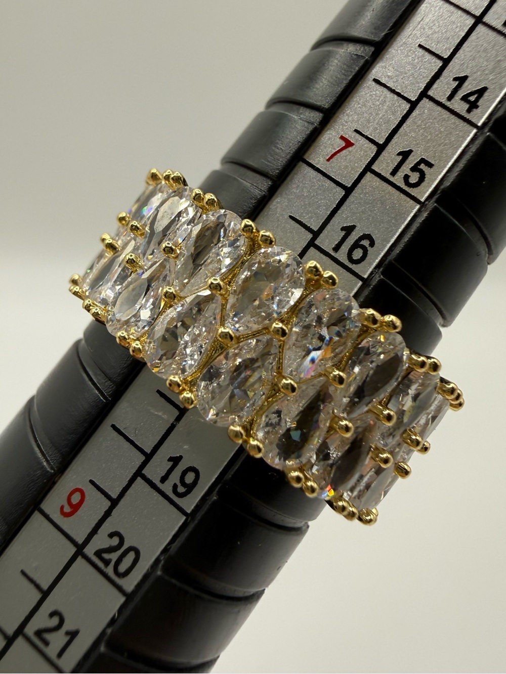 18k Gold-Plated Tear drops zirconia Statement Ring - Size 8